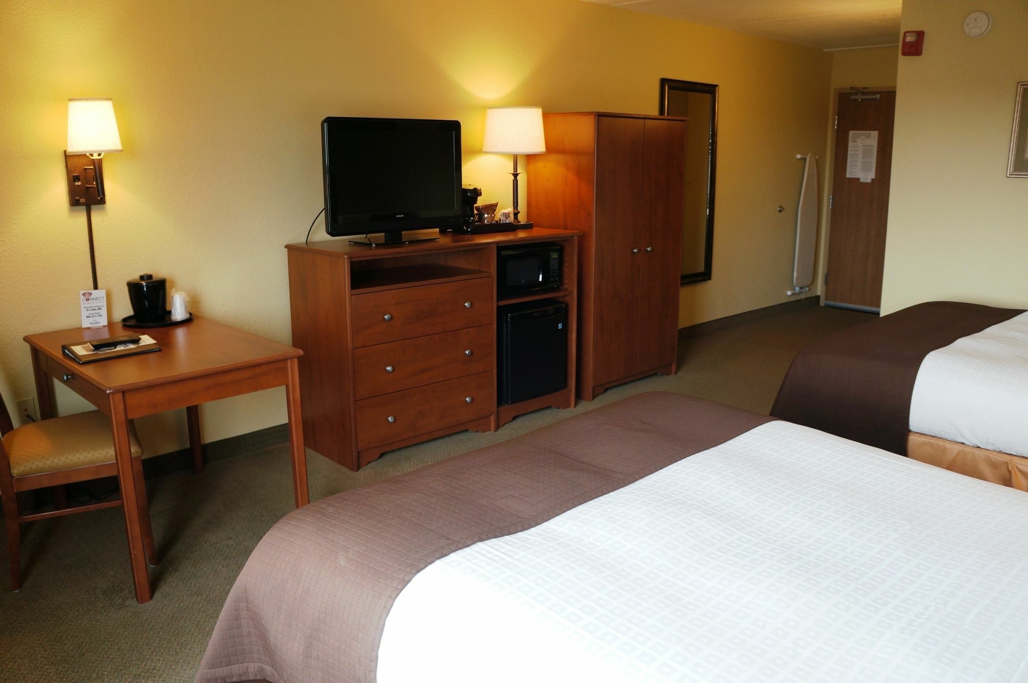Americinn By Wyndham ניוטון מראה חיצוני תמונה